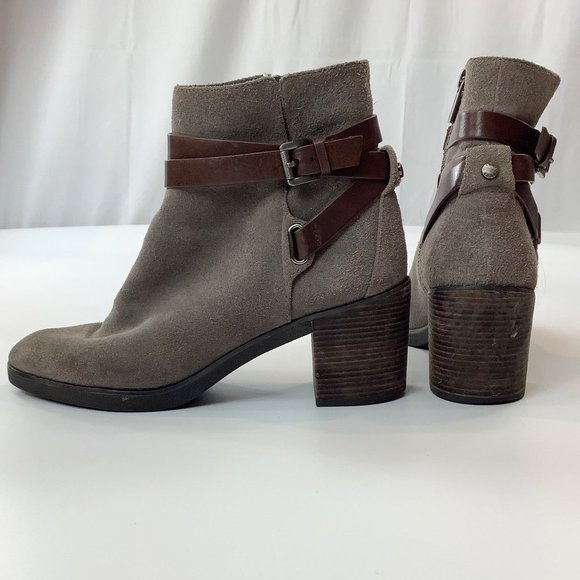 Michael Kors Ankle Bootie - Picture 4 of 16